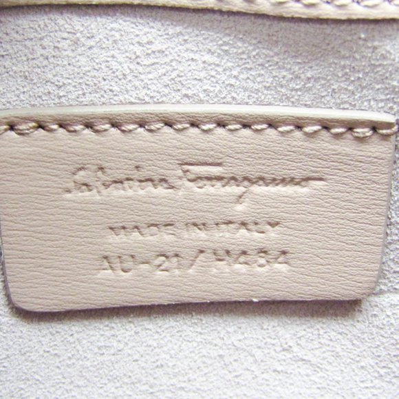 SALVATORE FERRAGAMO Gancini DH-21 H484 Women's Leather Shoulder Bag Light Pink - Picture 7 of 7